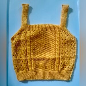 POL Women’s Yellow Knit Cropped Tank, Size Small, NWOT.